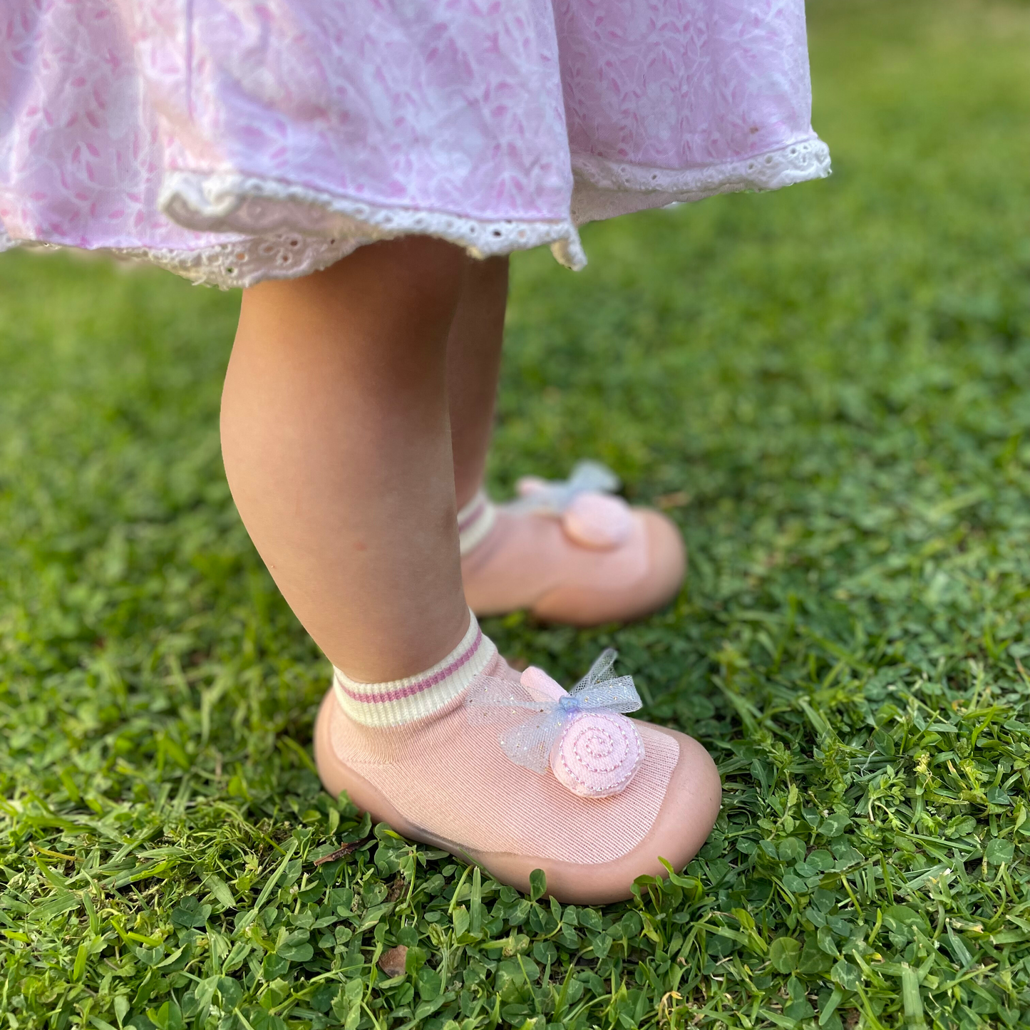 Pink toddler shoes soft stretchy fabric