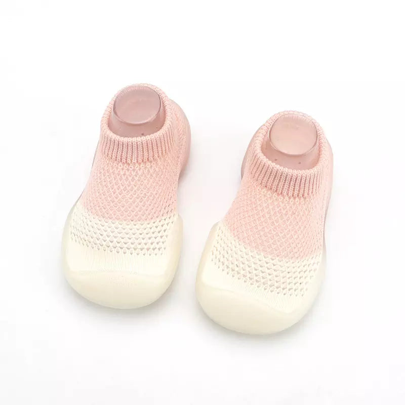 Bumbi Kids Pink and White Breathable Kids Shoes Front